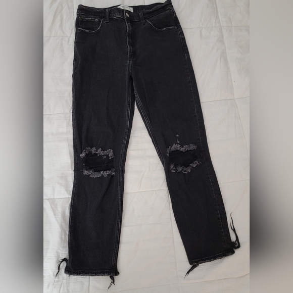 Abercrombie & Fitch Denim - Abercrombie & Fitch The Mom High Rise Jeans